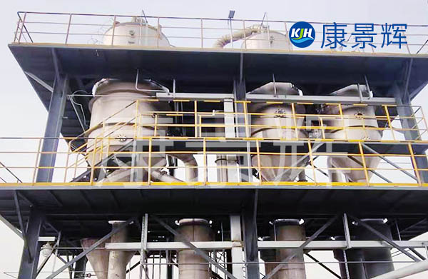 升膜三效蒸發器適用于處理蒸發量大的物料